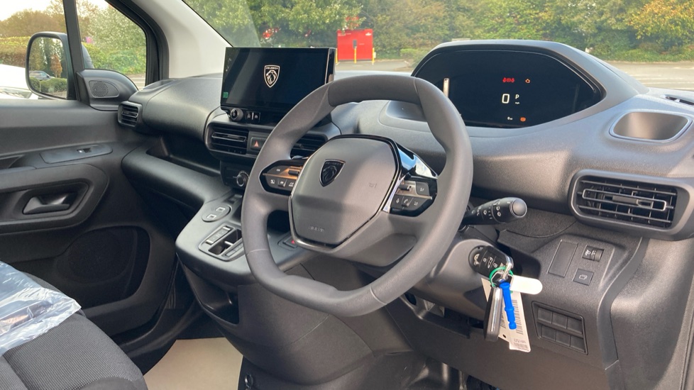 Peugeot Partner Xl Diesel 1.5 BlueHDi 130 Professional Plus Van EAT8 - Image 11