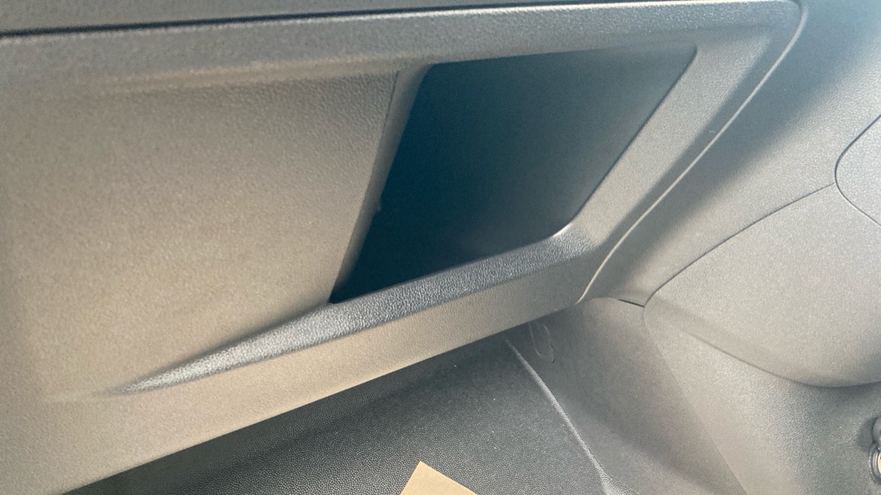 Peugeot Partner Xl Diesel 1.5 BlueHDi 130 Professional Plus Van EAT8 - Image 32