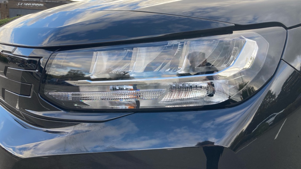 Peugeot Partner Xl Diesel 1.5 BlueHDi 130 Professional Plus Van EAT8 - Image 36