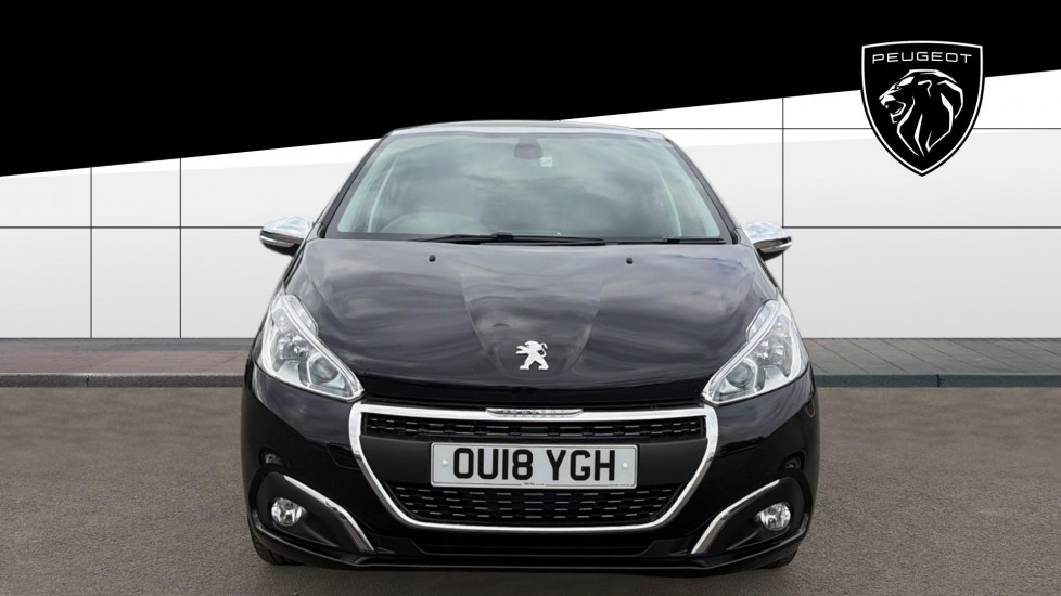 Peugeot 208 1.2 PureTech Allure Premium 5dr [Start Stop] Petrol Hatchback - Image 3