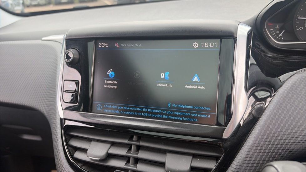 Peugeot 208 1.2 PureTech Allure Premium 5dr [Start Stop] Petrol Hatchback - Image 40