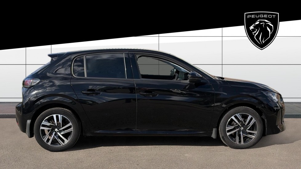 Peugeot 208 1.2 PureTech 100 Allure Premium + 5dr Petrol Hatchback - Image 5