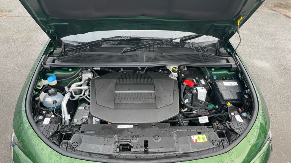 Peugeot 308 115kW GT 54kWh 5dr Auto Electric Hatchback - Image 8
