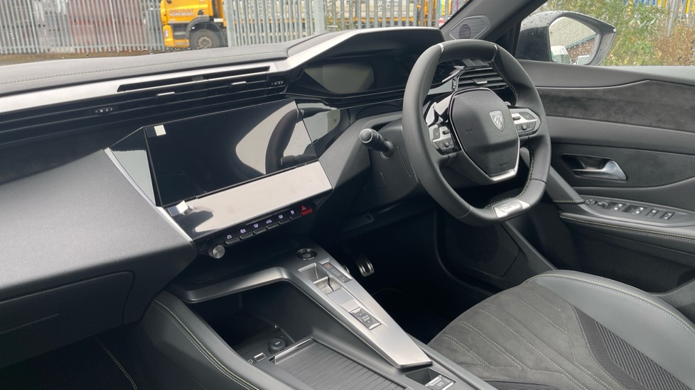 Peugeot 308 115kW GT 54kWh 5dr Auto Electric Hatchback - Image 9