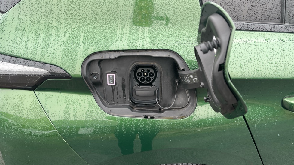 Peugeot 308 115kW GT 54kWh 5dr Auto Electric Hatchback - Image 33