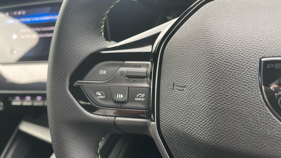 Peugeot 308 115kW GT 54kWh 5dr Auto Electric Hatchback - Image 43