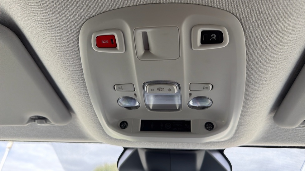 Peugeot Expert M Diesel Special Edition 2.2 180 Sport Crew Van EAT8 - Image 33