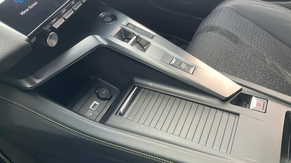 Peugeot 408 158kW GT 58kWh 5dr Auto Electric Hatchback - Image 13