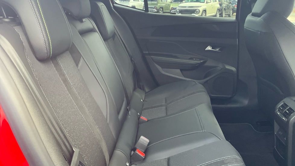 Peugeot 408 158kW GT 58kWh 5dr Auto Electric Hatchback - Image 16