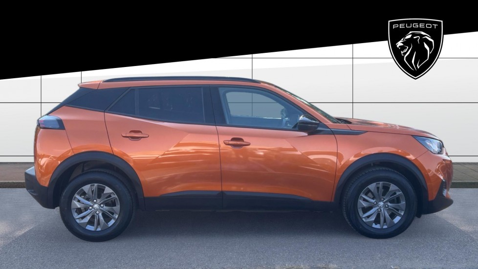 Peugeot 2008 1.2 PureTech Active Premium+ 5dr Petrol Estate - Image 5