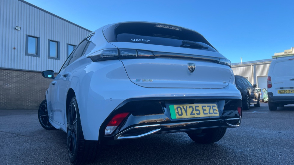 Peugeot 308 115kW GT 54kWh 5dr Auto Electric Hatchback - Image 22
