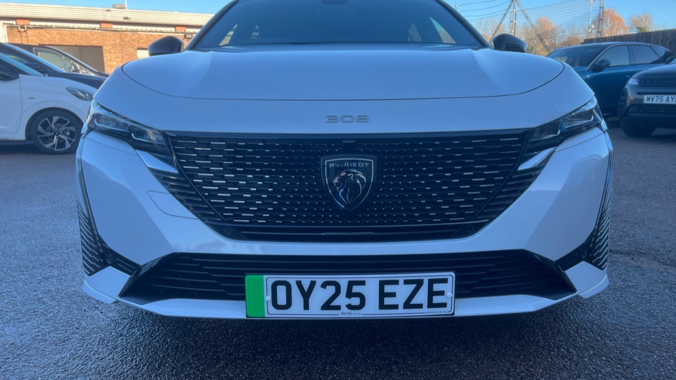 Peugeot 308 115kW GT 54kWh 5dr Auto Electric Hatchback - Image 28