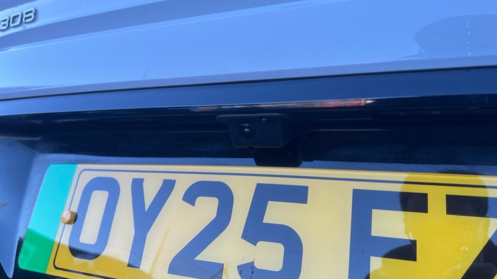 Peugeot 308 115kW GT 54kWh 5dr Auto Electric Hatchback - Image 31