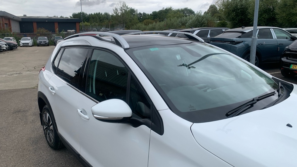 Peugeot 2008 1.2 PureTech Allure Premium 5dr [Start Stop] Petrol Estate - Image 24