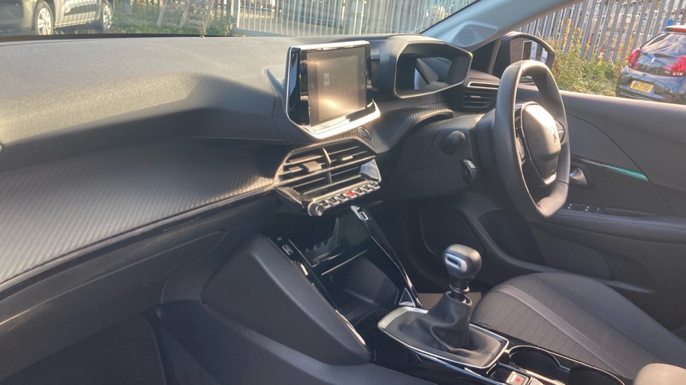 Peugeot 208 1.2 PureTech 100 Allure Premium + 5dr Petrol Hatchback - Image 9