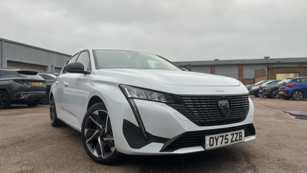 Peugeot 308 1.2 Hybrid 136 Allure 5dr e-DSC6 Petrol Hatchback - Image 22