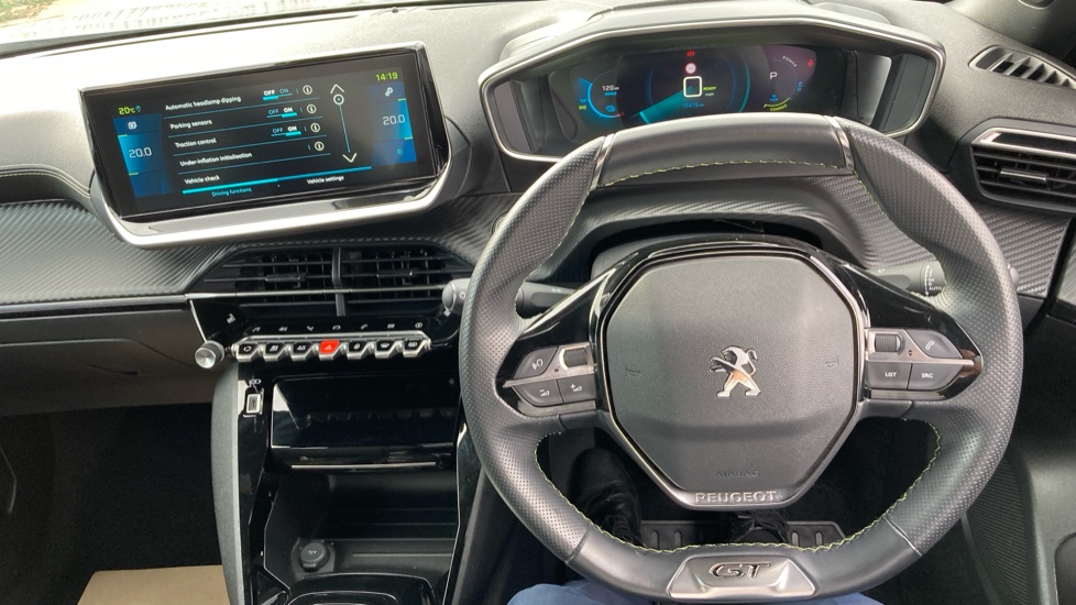 Peugeot 2008 100kW GT 50kWh 5dr Auto Electric Estate - Image 10
