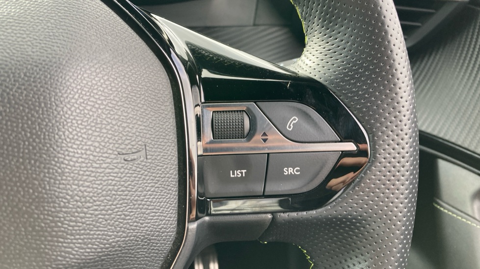 Peugeot 2008 100kW GT 50kWh 5dr Auto Electric Estate - Image 22