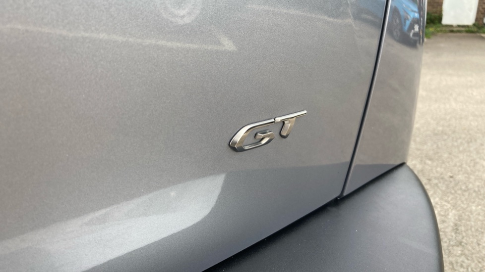 Peugeot 2008 100kW GT 50kWh 5dr Auto Electric Estate - Image 39