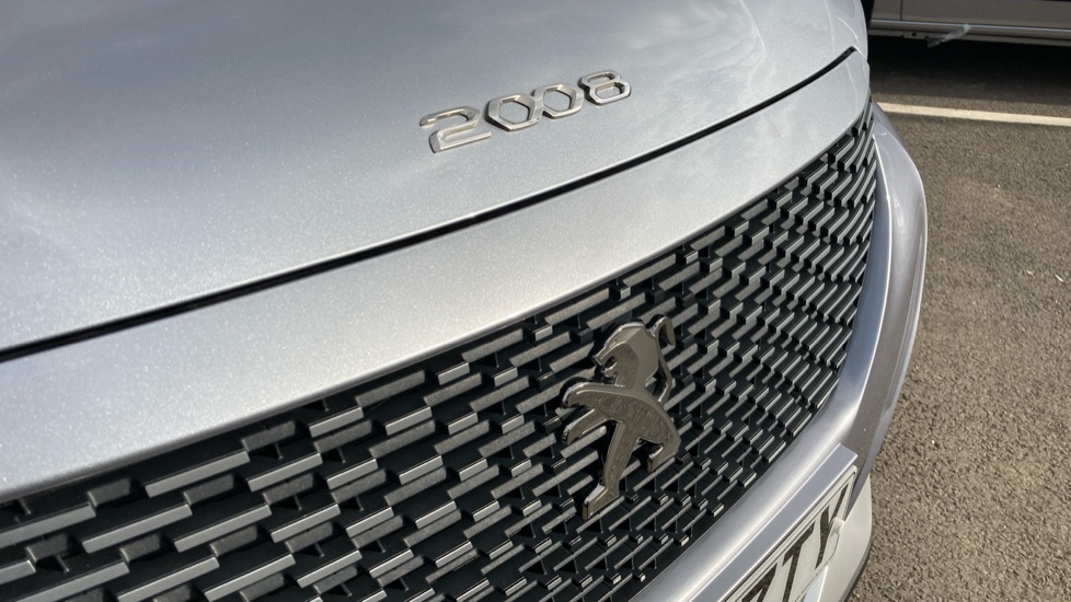 Peugeot 2008 100kW GT 50kWh 5dr Auto Electric Estate - Image 45