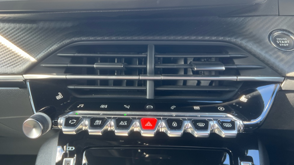 Peugeot 2008 100kW GT 50kWh 5dr Auto Electric Estate - Image 24