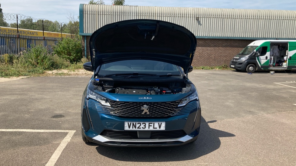 Peugeot 5008 1.5 BlueHDi Allure Premium+ 5dr EAT8 Diesel Estate - Image 8