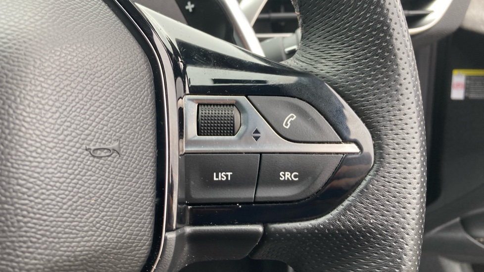 Peugeot 5008 1.5 BlueHDi GT 5dr EAT8 Diesel Estate - Image 22