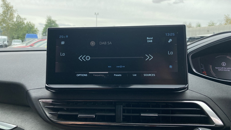 Peugeot 5008 1.5 BlueHDi GT 5dr EAT8 Diesel Estate - Image 30