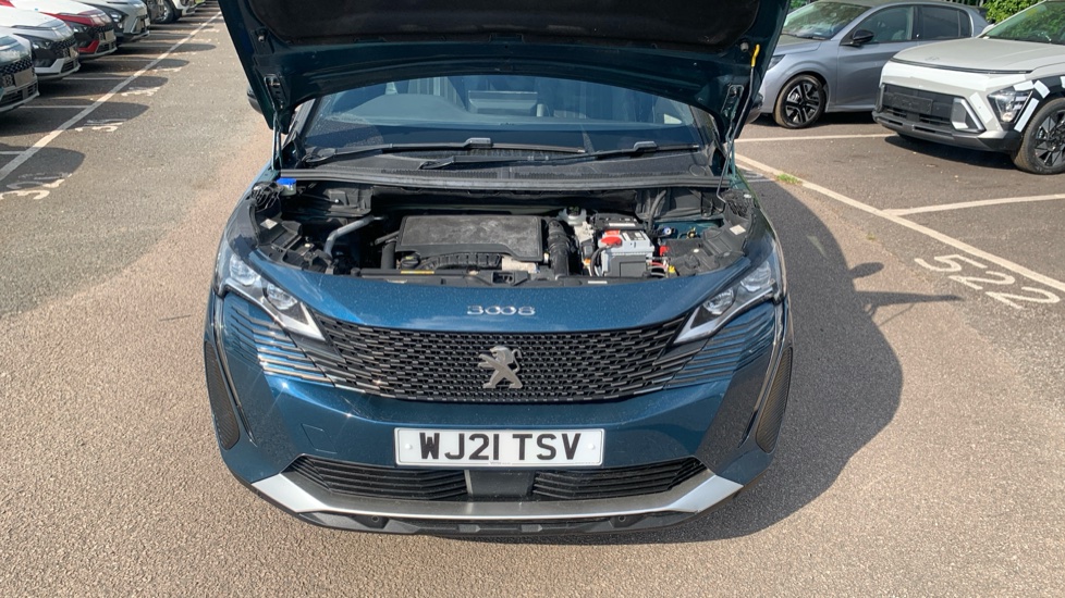Peugeot 3008 1.2 PureTech GT 5dr EAT8 Petrol Estate - Image 8