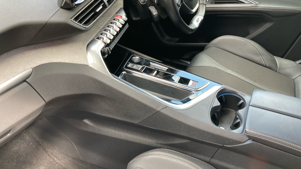 Peugeot 5008 1.5 BlueHDi GT 5dr EAT8 Diesel Estate - Image 13
