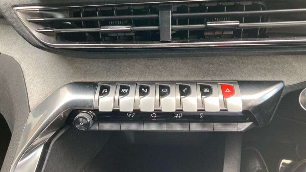Peugeot 5008 1.5 BlueHDi GT 5dr EAT8 Diesel Estate - Image 28