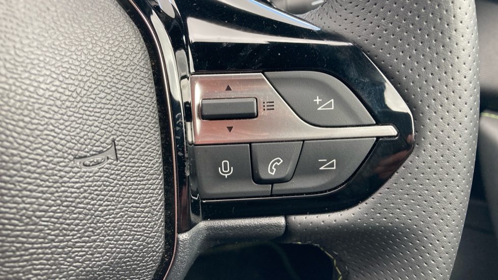 Peugeot 408 158kW GT 58kWh 5dr Auto Electric Hatchback - Image 23