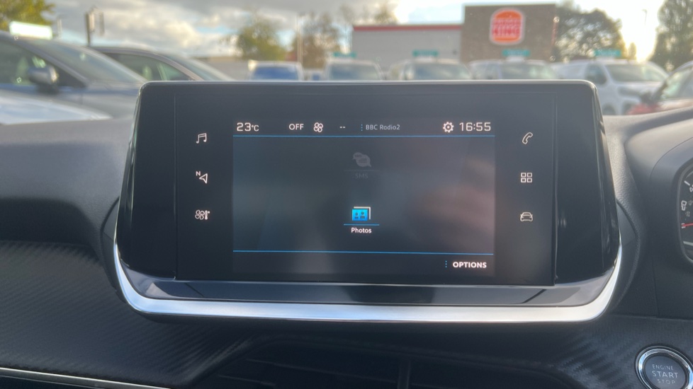 Peugeot 208 1.2 PureTech 100 Allure 5dr Petrol Hatchback - Image 35