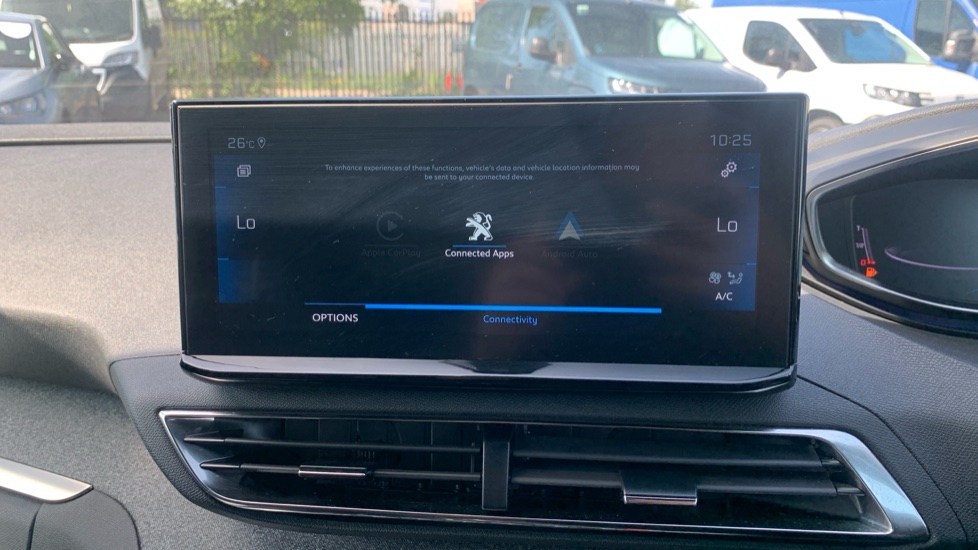 Peugeot 3008 1.2 PureTech Allure Premium+ 5dr EAT8 Petrol Estate - Image 37