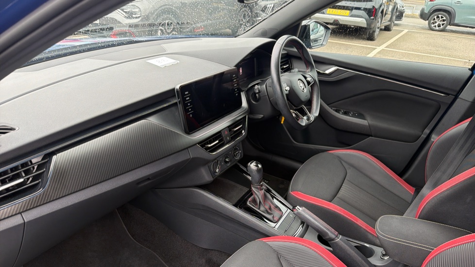 Skoda Kamiq 1.5 TSI Monte Carlo 5dr DSG Petrol Hatchback - Image 9