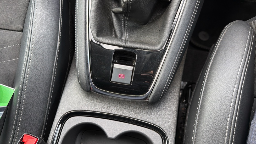 Vauxhall Grandland 1.2 Turbo Ultimate 5dr Petrol Hatchback - Image 34