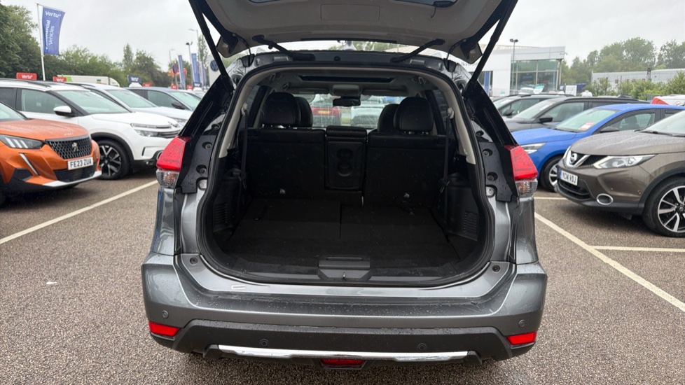 Nissan X-Trail 1.7 dCi Tekna 5dr CVT [7 Seat] Diesel Station Wagon - Image 4