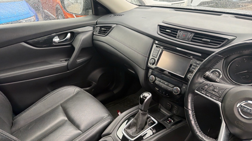 Nissan X-Trail 1.7 dCi Tekna 5dr CVT [7 Seat] Diesel Station Wagon - Image 14