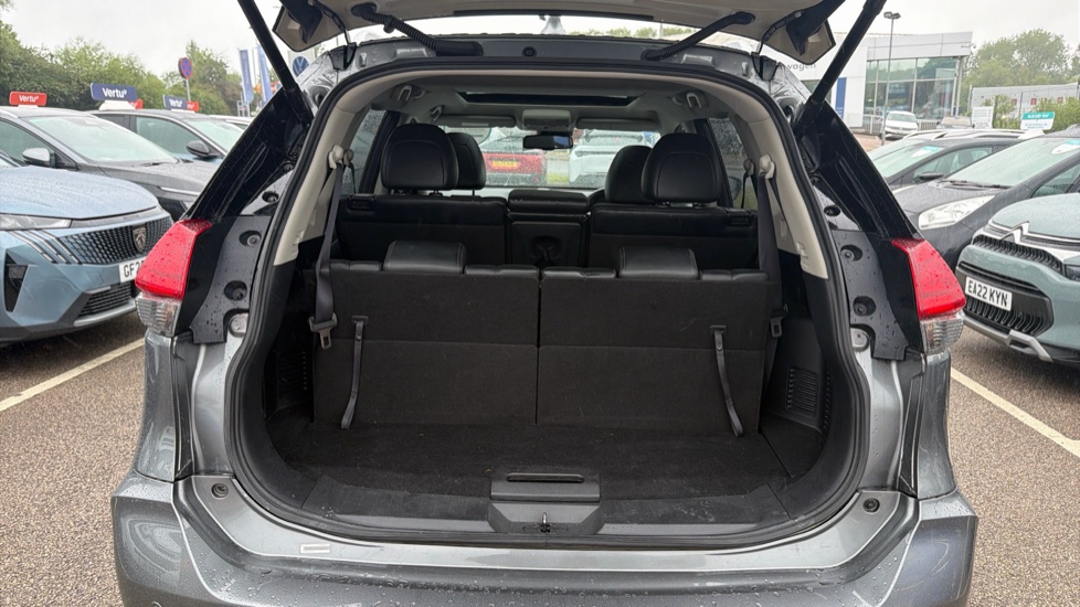 Nissan X-Trail 1.7 dCi Tekna 5dr CVT [7 Seat] Diesel Station Wagon - Image 21