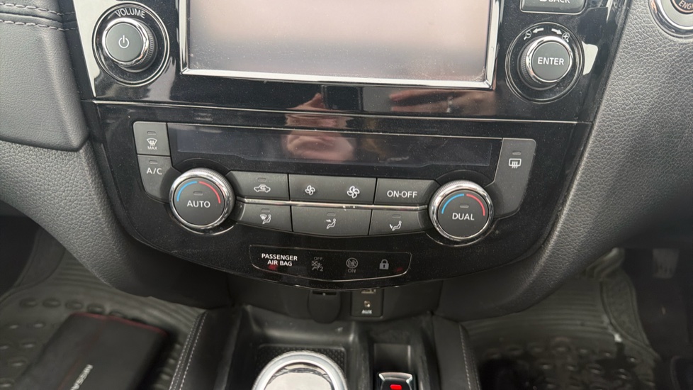 Nissan X-Trail 1.7 dCi Tekna 5dr CVT [7 Seat] Diesel Station Wagon - Image 25