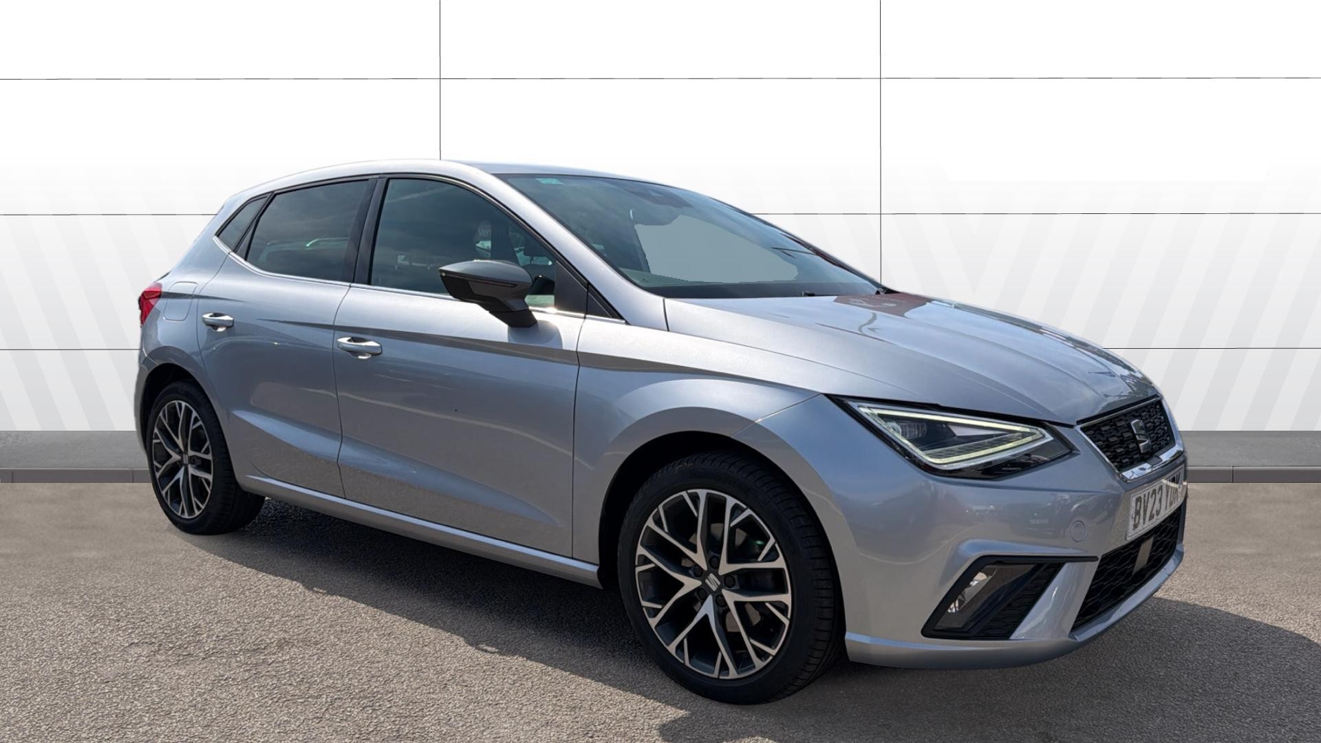 SEAT Ibiza listing photo