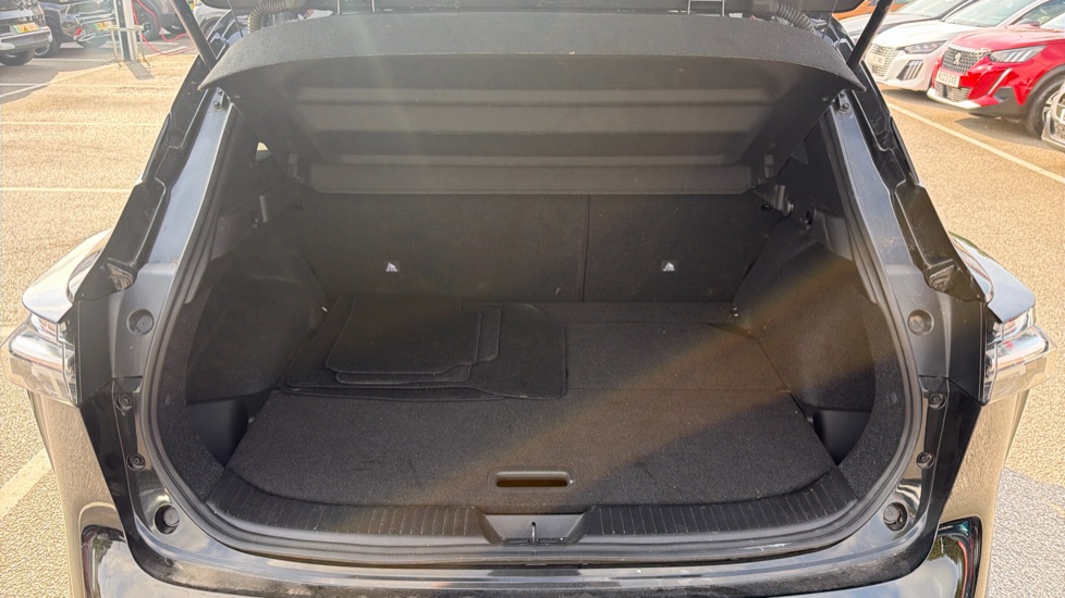 Nissan Qashqai 1.5 E-Power N-Connecta 5dr Auto Hybrid Hatchback - Image 4