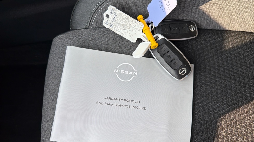 Nissan Qashqai 1.5 E-Power N-Connecta 5dr Auto Hybrid Hatchback - Image 19