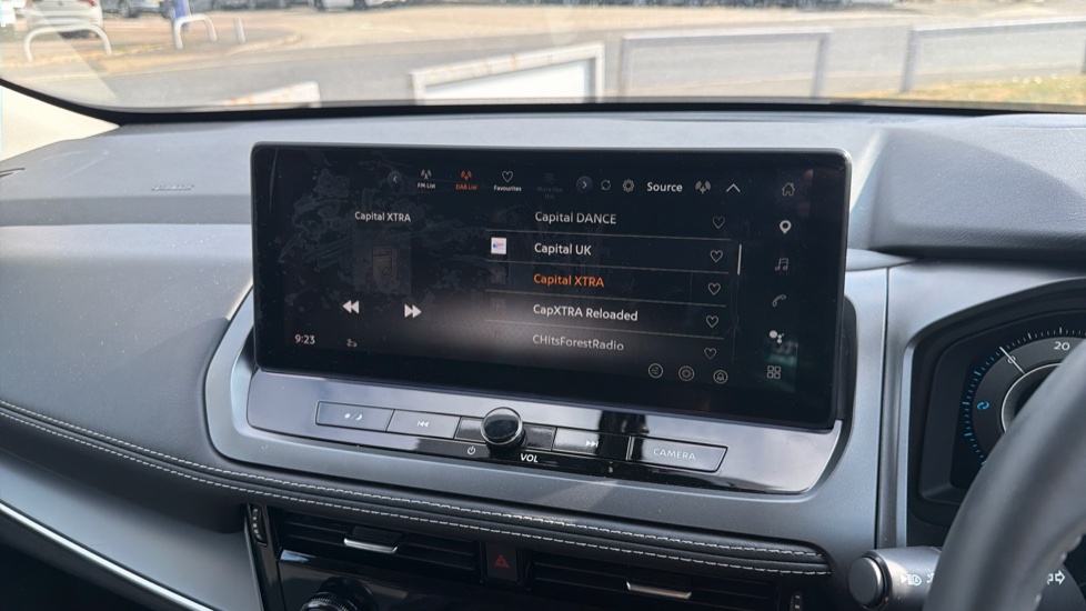 Nissan Qashqai 1.5 E-Power N-Connecta 5dr Auto Hybrid Hatchback - Image 26