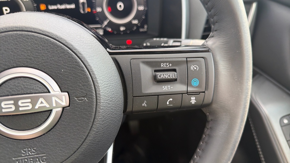 Nissan Qashqai 1.5 E-Power N-Connecta 5dr Auto Hybrid Hatchback - Image 31