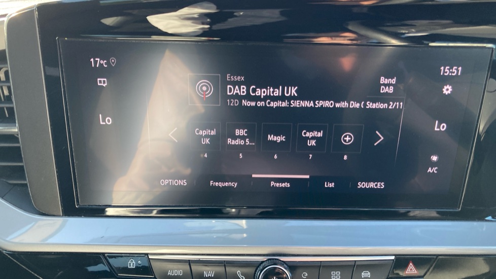 Vauxhall Mokka 100kW Ultimate 50kWh 5dr Auto Electric Hatchback - Image 26