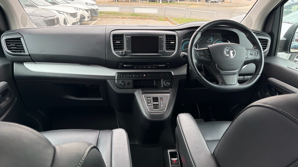 Vauxhall Vivaro Life 100kW Ultimate L 50kWh 5dr Auto Electric Estate - Image 10