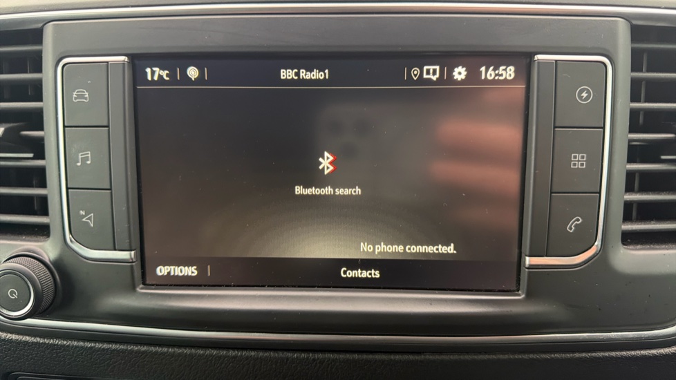 Vauxhall Vivaro Life 100kW Ultimate L 50kWh 5dr Auto Electric Estate - Image 32