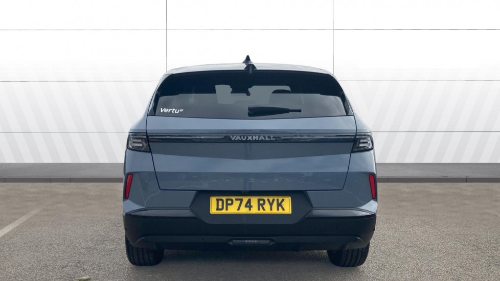 Vauxhall Grandland 1.2 Hybrid [136] Ultimate 5dr e-DCT6 [Pan Roof] Petrol Hatchback - Image 6