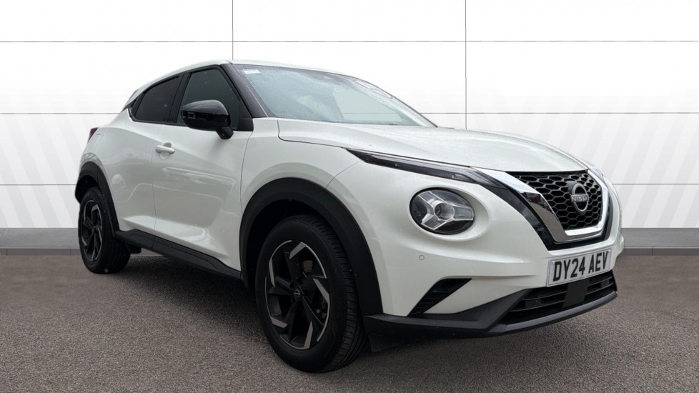 Nissan Juke 1.0 DiG-T 114 N-Connecta 5dr DCT Petrol Hatchback - Image 1
